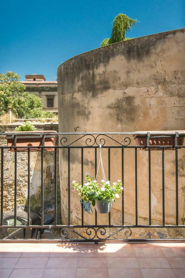 De Valois Apartment Palermo Exterior foto